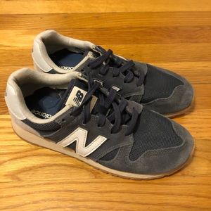 New Balances 520